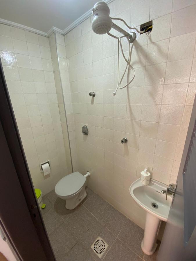 Apartamento Com Estacionamento, Wi-Fi, Ar Condicionado A 300 Metros Da Praia Da Enseada No Guaruja. Экстерьер фото